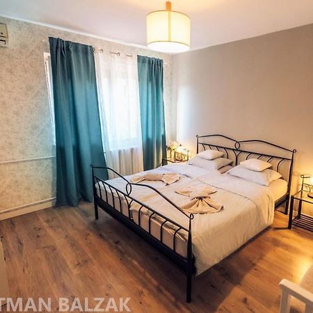 BALZAK 64m2, Free parking&Wi-fi Leilighet Novi Sad Eksteriør bilde