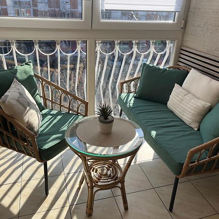 BALZAK 64m2, Free parking&Wi-fi Leilighet Novi Sad Eksteriør bilde