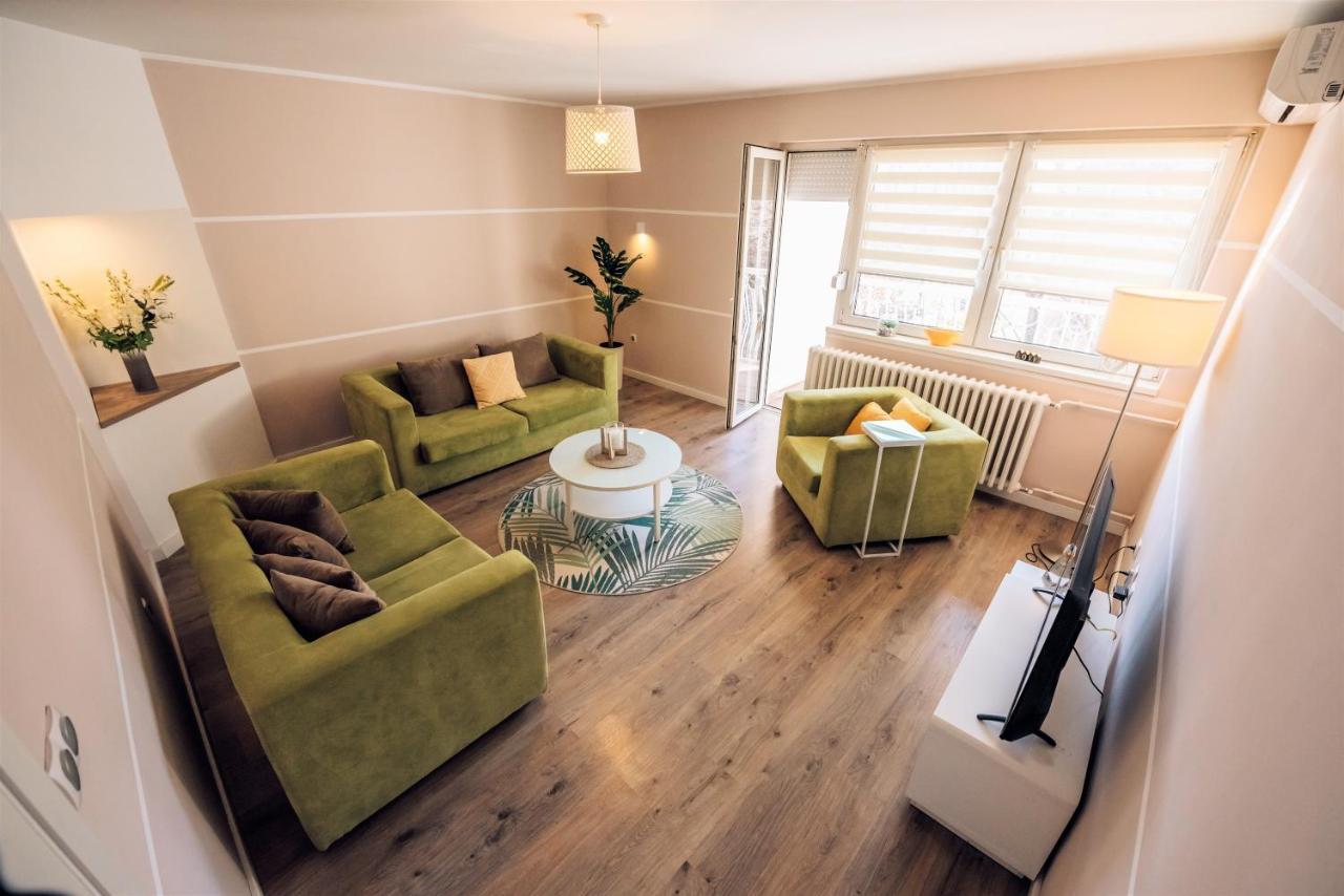 BALZAK 64m2, Free parking&Wi-fi Leilighet Novi Sad Eksteriør bilde