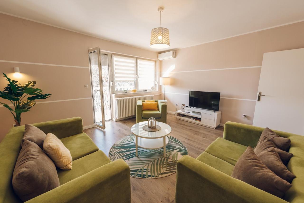 BALZAK 64m2, Free parking&Wi-fi Leilighet Novi Sad Eksteriør bilde