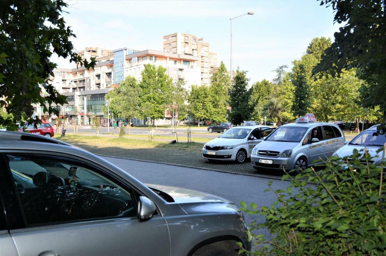 BALZAK 64m2, Free parking&Wi-fi Leilighet Novi Sad Eksteriør bilde